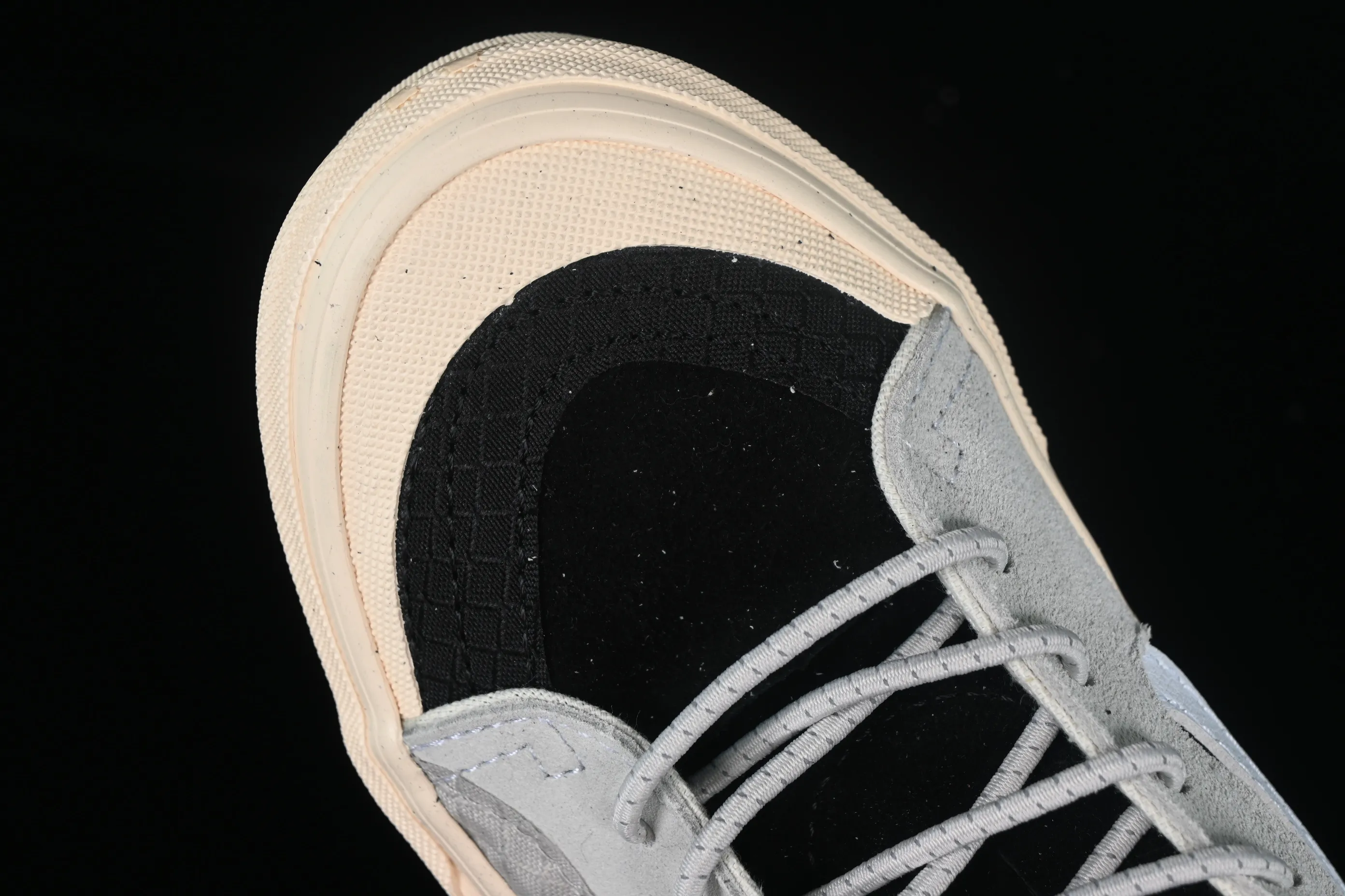 All categories Vans Vans series Vans Mid Vans China A.B.C x Vans Sk8-Hi Ext Vans joint high-top casual sneakers VN000BW6BZW